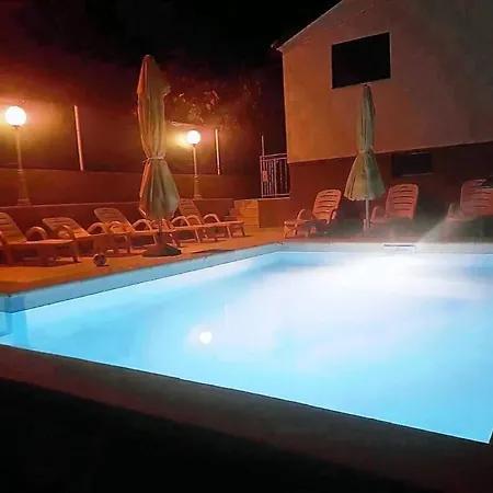 Holiday House With A Swimming Pool Rakotule, Central Istria - Sredisnja Istra - 7071 Ferienhaus *